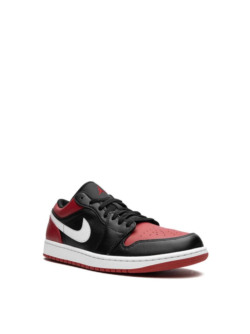 Jordan 1 Low Alternate Bred Toe