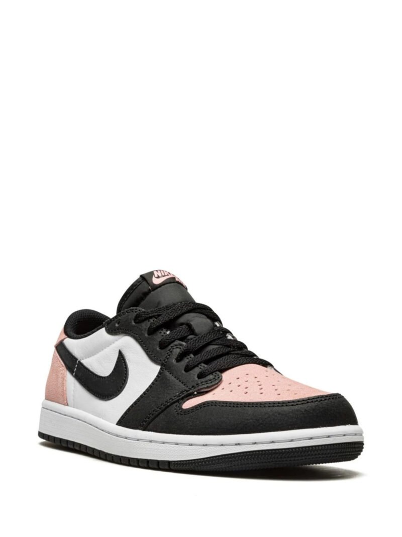 Jordan 1 Low OG Bleached Coral