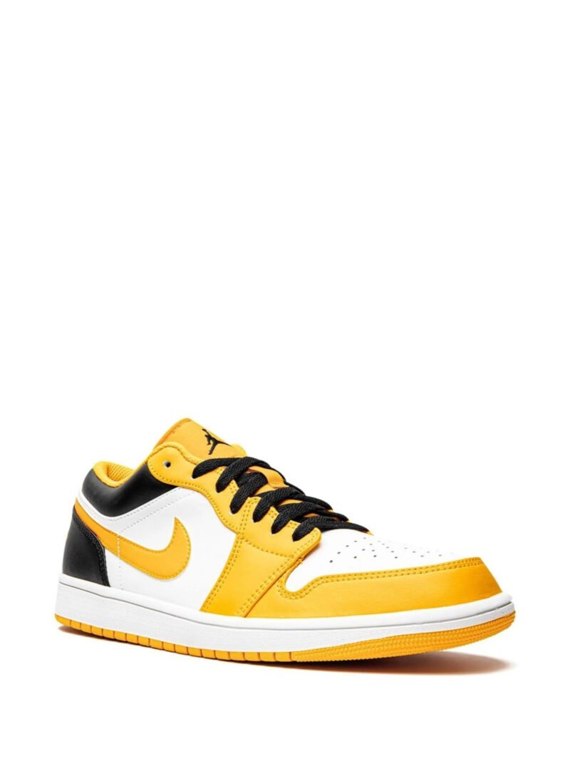 Jordan 1 Low Taxi