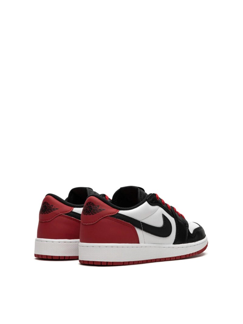 Jordan 1 Low OG Black Toe